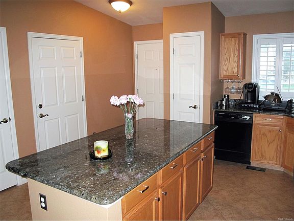 LARGE KITCHEN ISLAND FOR ENTERTAINING AND FOOD PREPARATION