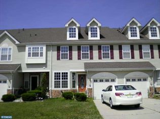 327 Keswick Dr, Woolwich Township, NJ 08085
