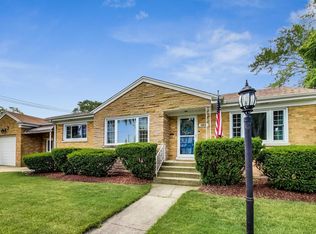 8155 N Merrill St, Niles, IL 60714