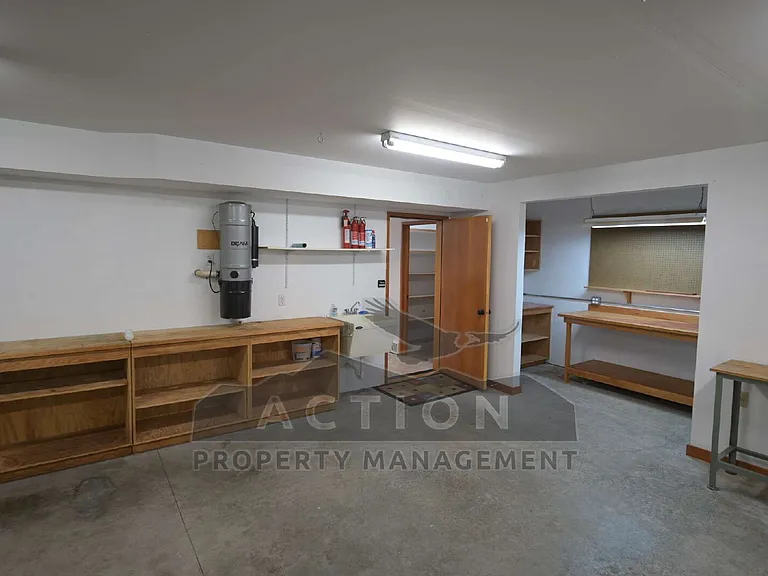 23 Karie Ct — Photo 51