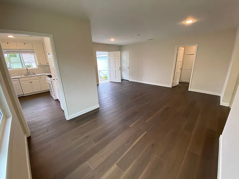 1318 Teri Ave — Photo 12