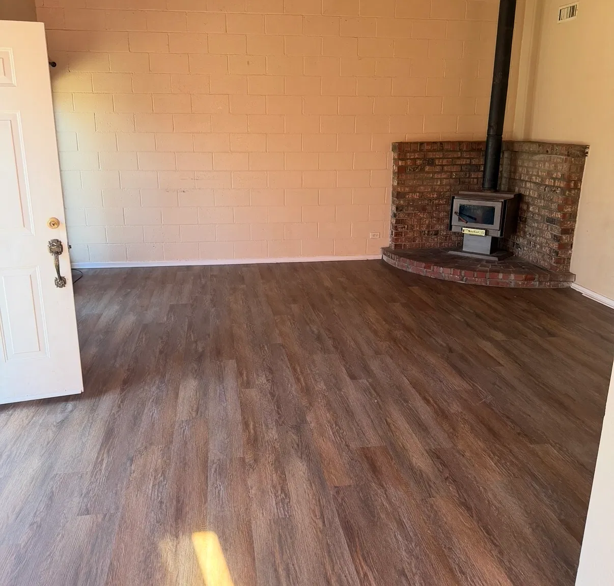 11850 Rocky Mountain St — Photo 3