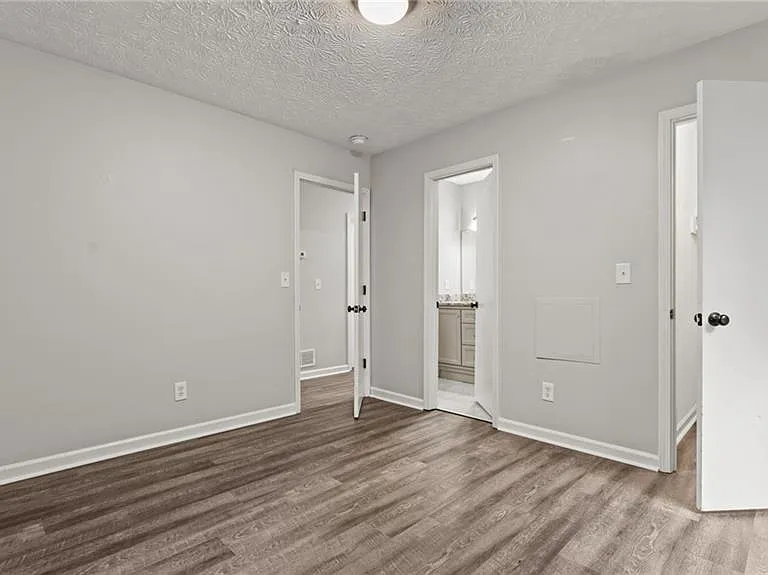 1095 Mountain Springs Dr NW — Photo 13