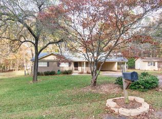 402 White Way, Winder, GA 30680