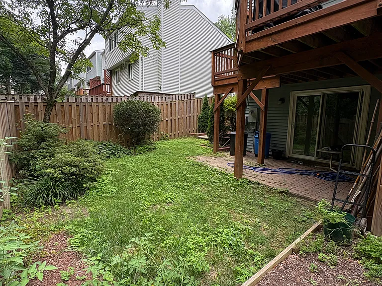 2115 Preston Square Ct — Photo 22