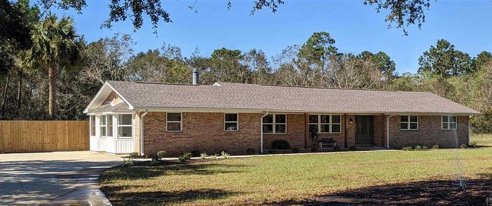 1st image of 9843 Heather Dr