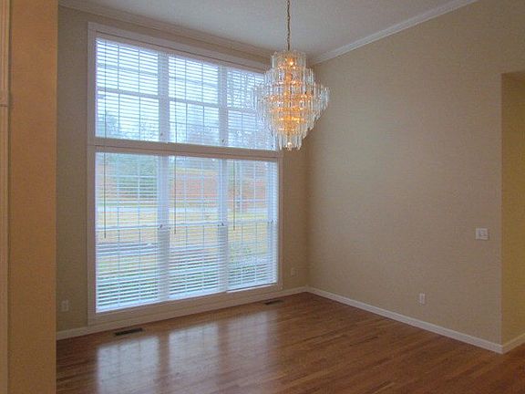 3rd image of 3617 Tolbert Dr