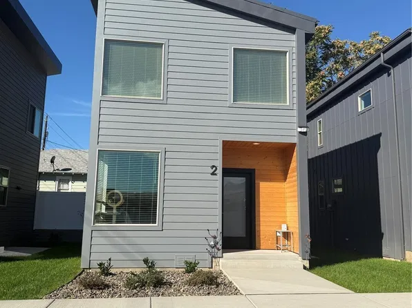 1034 9th Street #2, Wenatchee, WA 98801