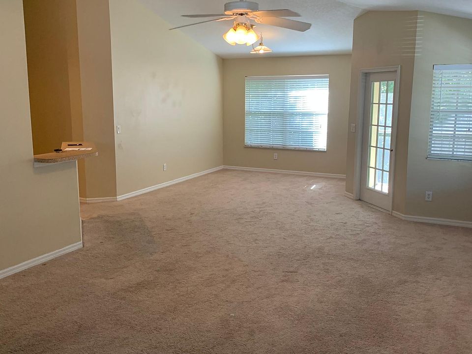 1st image of 3657 Oakdale 205 Cir Floor 205