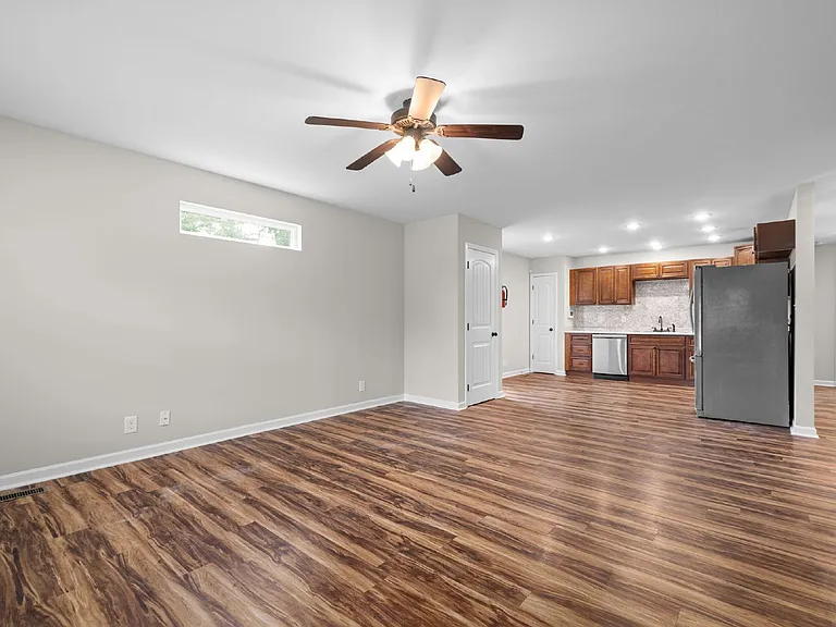 1709 Evans Rd #A — Photo 11