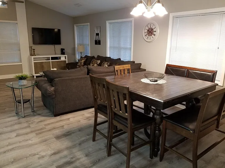 283 Tyrone Rd — Photo 16