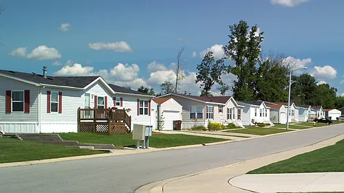 Carrington Pointe Photo 1