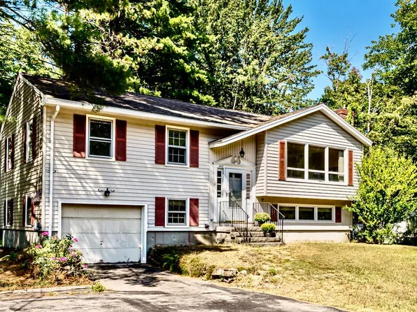 448 Portland Street, Rochester, NH 03867