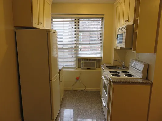 Rented by Majesty Management | media 33