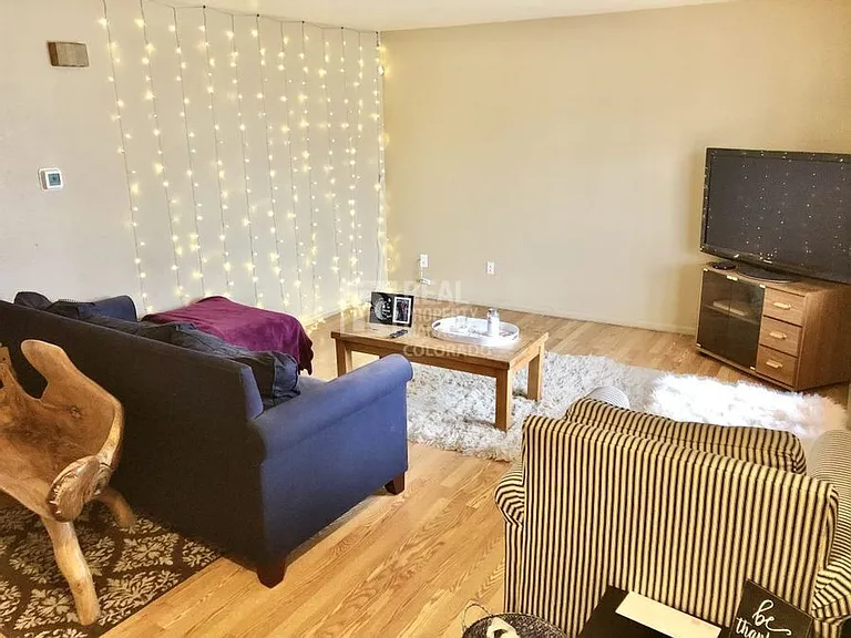 4283 W Kenyon Ave — Photo 3