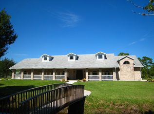 2010 Vally Rd, Grant Valkaria, FL 32950