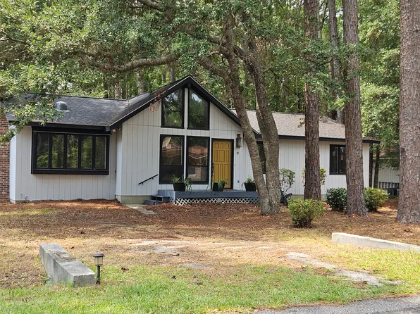 9 E Pine Ct, Calabash, NC 28467