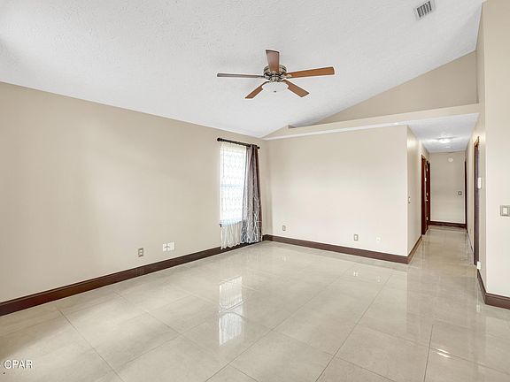 2nd image of 149 Seagrass Way