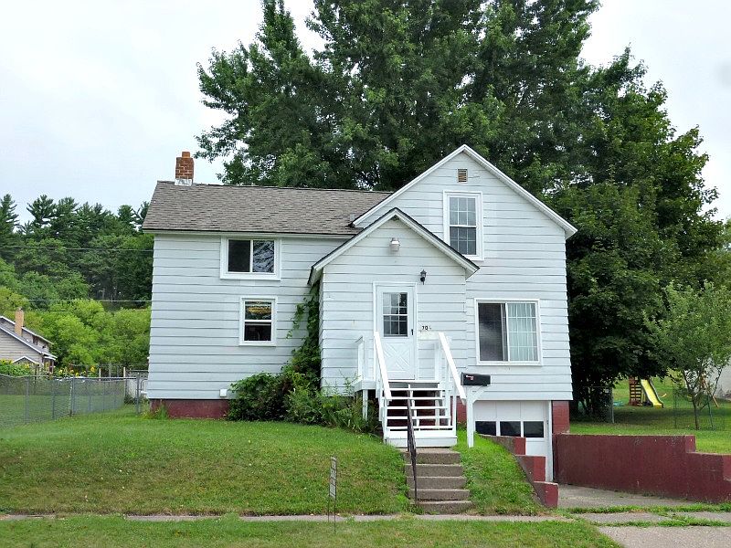 1st image of 704 Fairbanks St