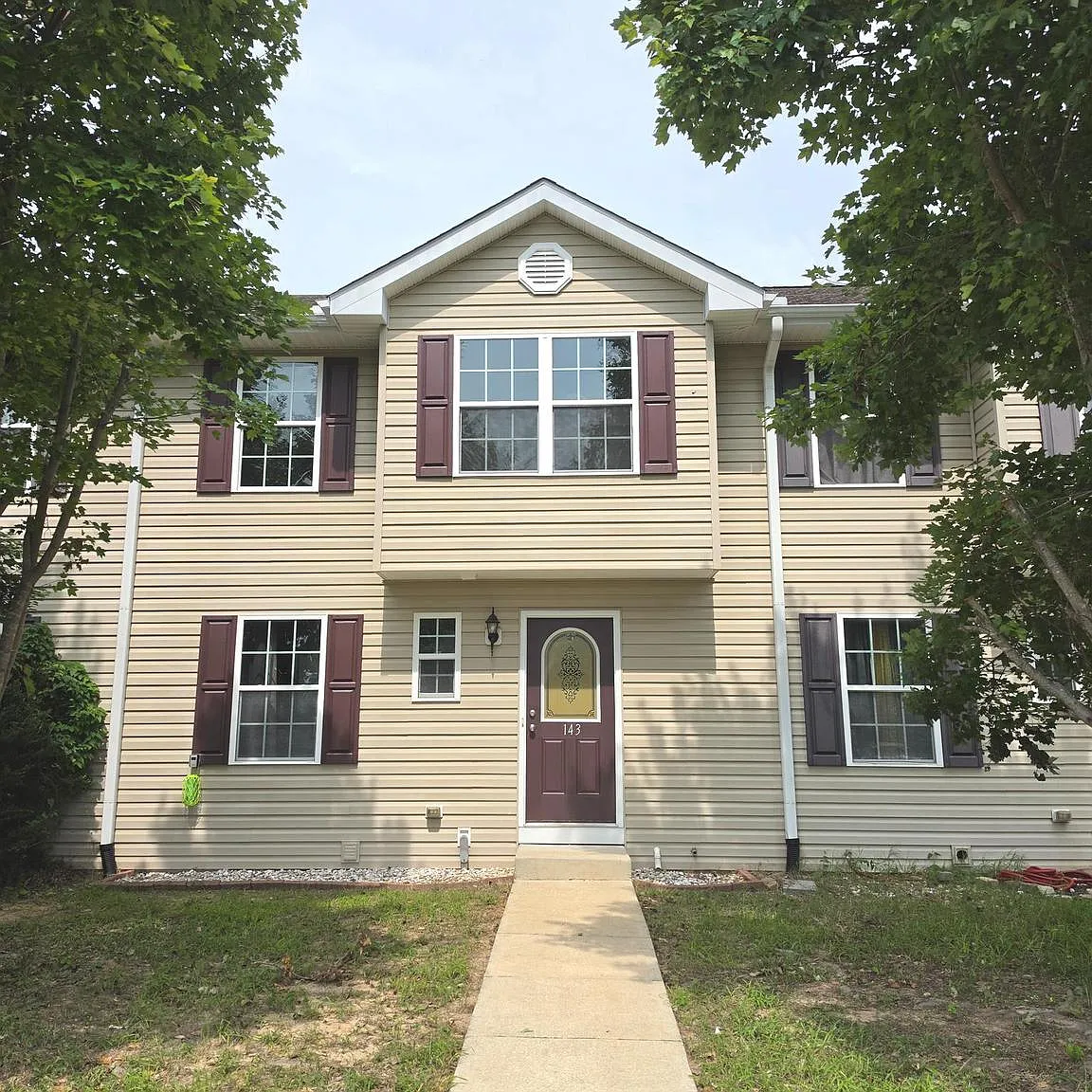 3 bed, 3.5 bath, 1499 sqft, $1,750 — Photo 1