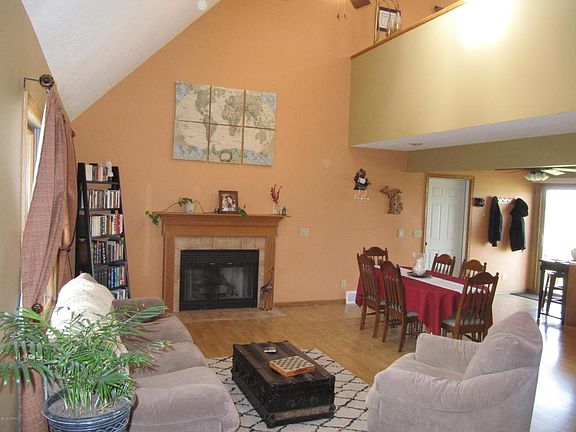 3rd image of 3108 W U Ave