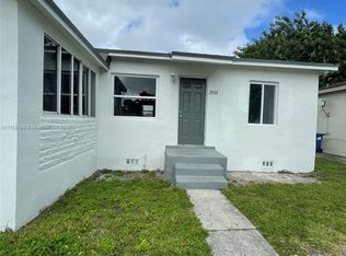 2035 NW 43rd St #2033, Miami, FL 33142