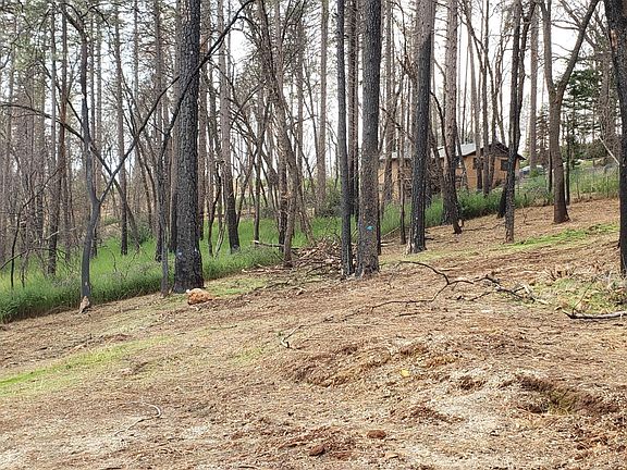 2nd image of 5884 Boeta Ct