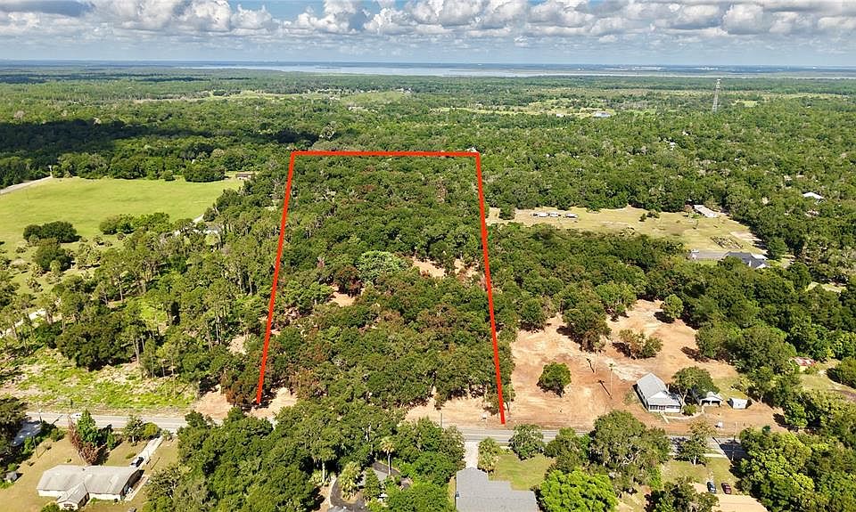 1st image of 450A Old Geneva Rd