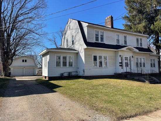 229 W Orleans St, Otsego, MI 49078