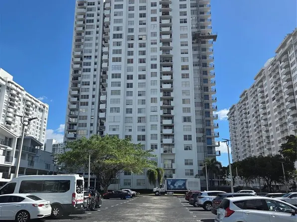 2750 NE 183rd St APT 1803, Aventura, FL 33160