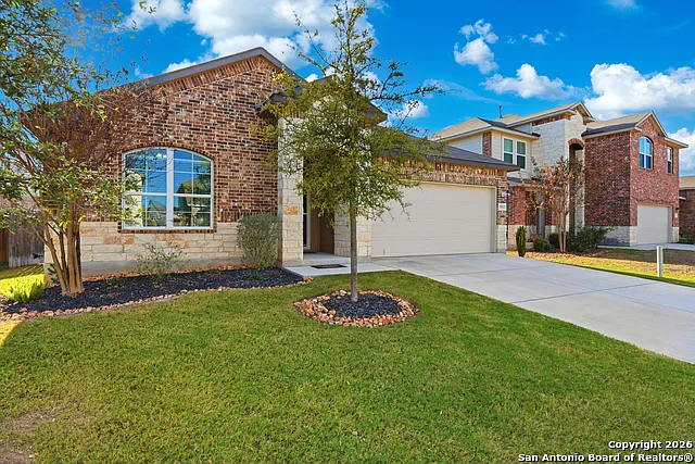 3 bed, 2.0 bath, 1577 sqft, $1,850 — Photo 2