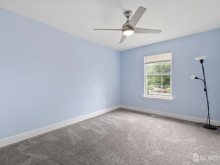 1609 Mulberry Ct — Photo 26
