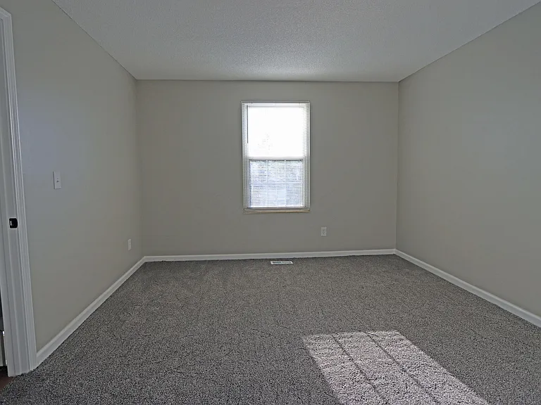 1686 Jupiter Ave — Photo 20