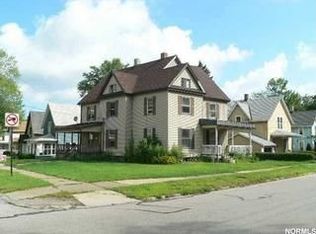 212 Whitney St, Conneaut, OH 44030