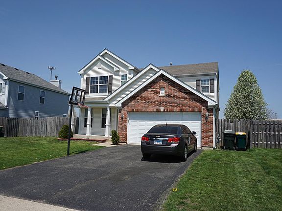 3rd image of 3800 Sarah Dr