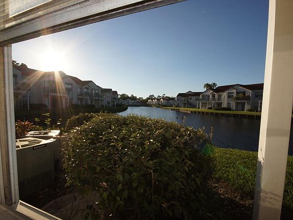 Bedroom Window View.... ASTONISHING