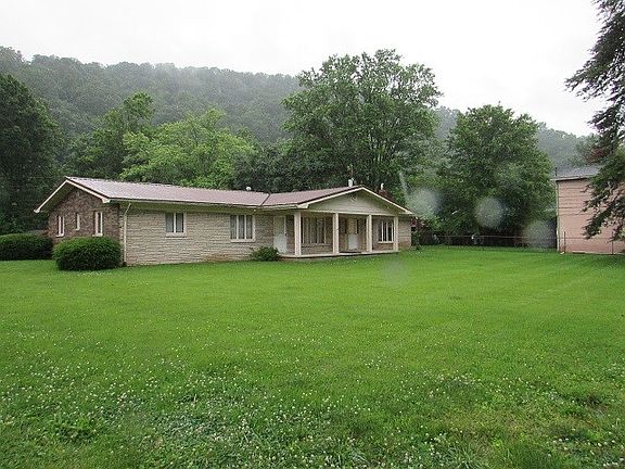 2nd image of 161 Branham Vlg