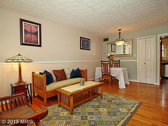 5th image of 138 S Virginia Ave