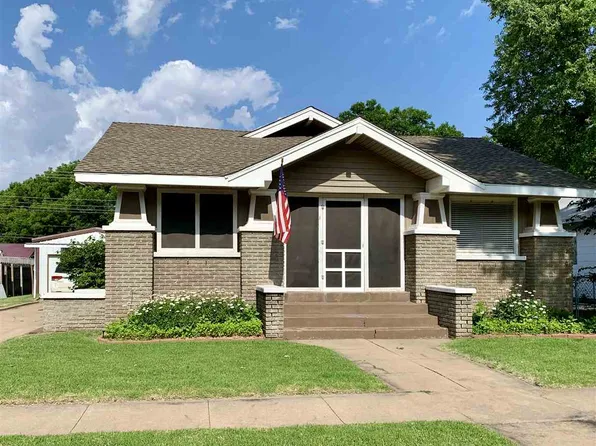 603 N 7th St, Tonkawa, OK 74653