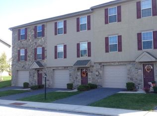 255 Springs Ln, Manchester, PA 17345