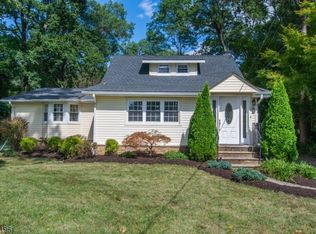 56 Riverside Dr, Denville, NJ 07834