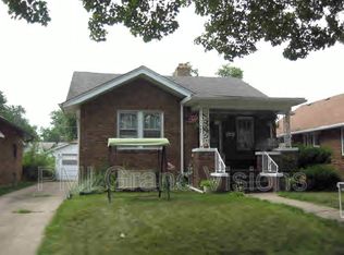 303 E Kellar Ln, Decatur, IL 62526