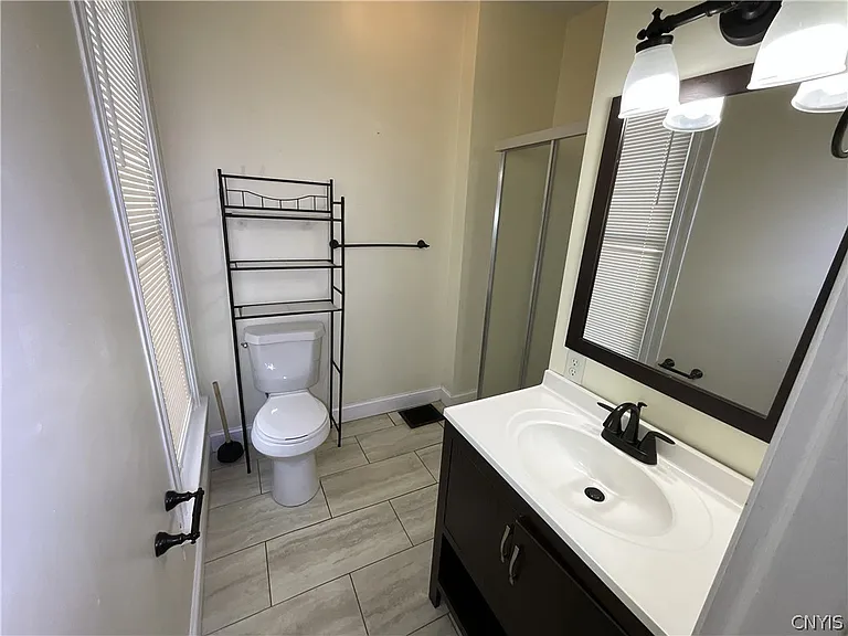 622 Sherman St — Photo 24