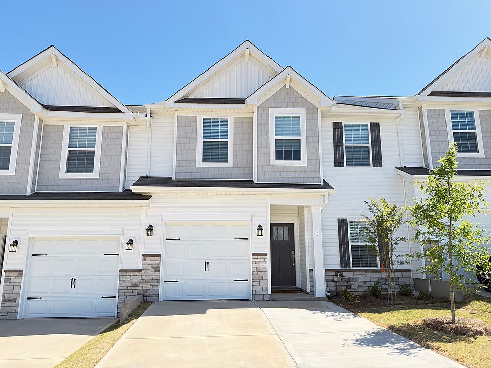 1st image of 9 Vine House Dr