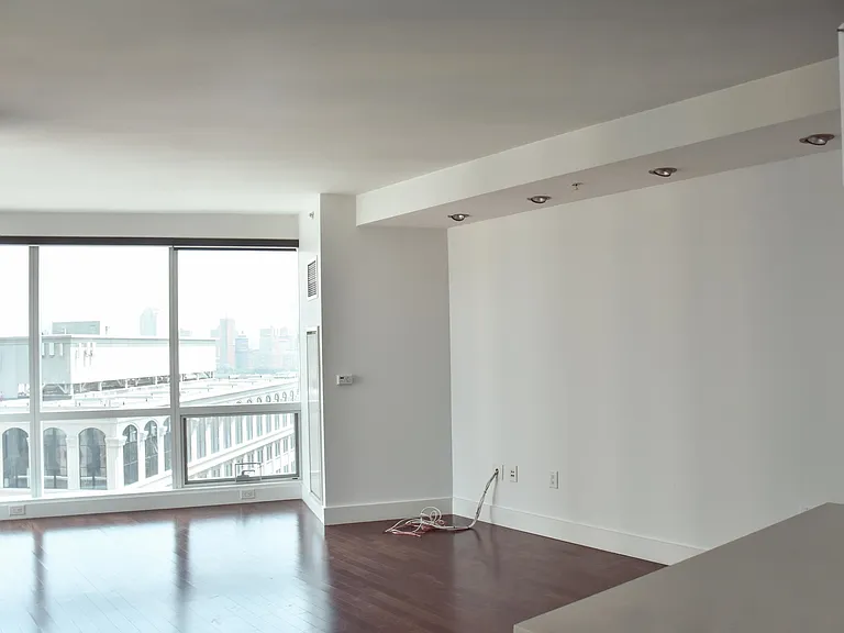 77 Hudson St #1804 — Photo 4