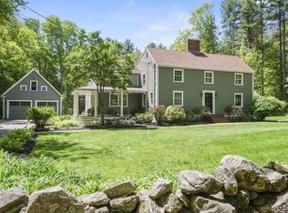 8 Maple Ave, Hopkinton, MA 01748