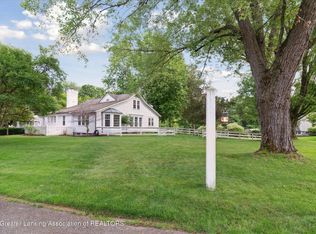 13855 Peacock Rd, Laingsburg, MI 48848
