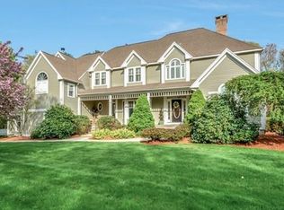 82 Ruggles St, Westborough, MA 01581