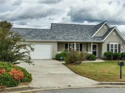 874 Big Creek Ct, High Point, NC, 27265