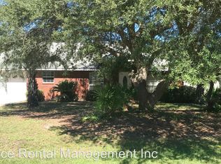 6668 Kempton St, Navarre, FL 32566